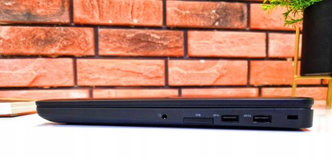Dell Latitude E5570 i5 Full HD Dell Latitude E5570 i5 Full HD