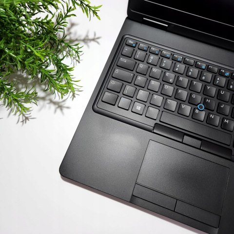 Dell Latitude 5590 Dell Latitude 5590
