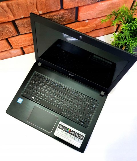 Acer Aspire E14 1 Acer Aspire E14 1