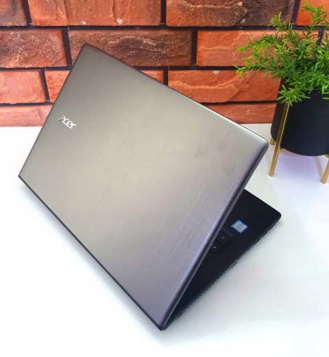 Acer Aspire E14 1 Acer Aspire E14 1