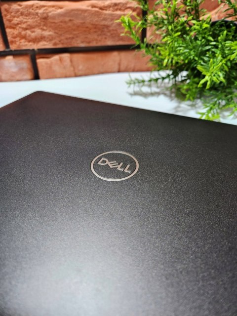 Dell Latitude 5401 Dell Latitude 5401