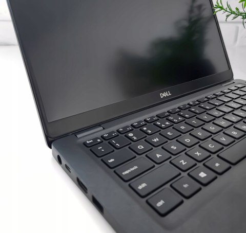 Dell Latitude 5300 Dell Latitude 5300