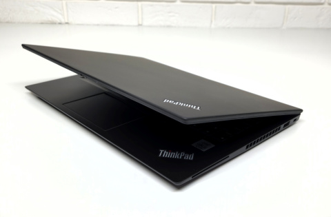 Lenovo ThinkPad T14s Lenovo ThinkPad T14s