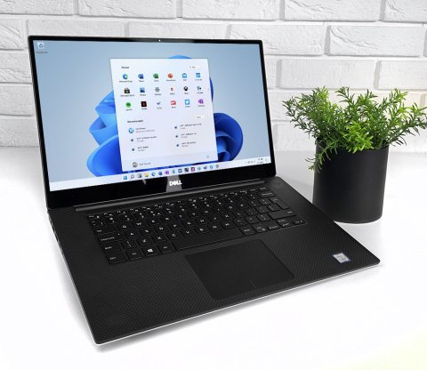 Dell XPS 15 7590 Dell XPS 15 7590