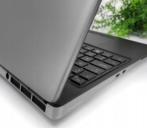 Dell Precision 7550 Dotykowy