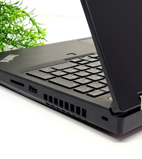 Laptop Lenovo ThinkPad P15 G1 i7 32GB RAM 512GB SSD 15,6" Full HD RTX3000 powystawowy