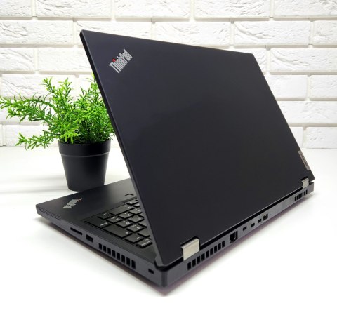 Laptop Lenovo ThinkPad P15 G1 i7 64GB RAM 512B SSD 15,6" Full HD RTX3000 powystawowy