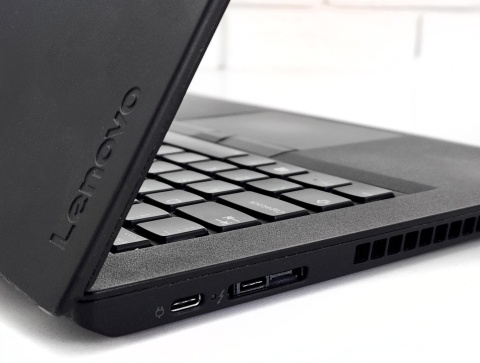 Laptop Lenovo ThinkPad T480  i7 16GB RAM 256GB SSD 15,6" Full HD MX150 powystawowy