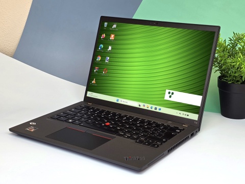 Laptop Lenovo ThinkPad T14 Gen 3 AMD RYZEN 7 Pro 16GB RAM 256GB SSD 14" Full HD dotykowy powystawowy