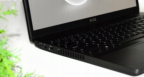 Laptop Dell Latitude 5500 i5 16GB RAM 1TB SSD 15" Full HD poleasingowy