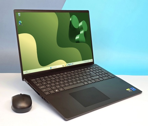 Laptop Dell Vostro 7620 i7 40GB RAM 2TB SSD 16" Full HD powystawowy