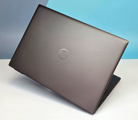 Laptop Dell Vostro 7620 i7 40GB RAM 1TB SSD 16" Full HD+ powystawowy