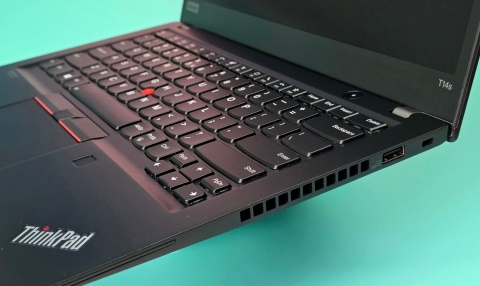 Laptop Lenovo ThinkPad T14s G1 Ryzen 5 Pro 16GB RAM 512GB SSD 14" Full HD powystawowy