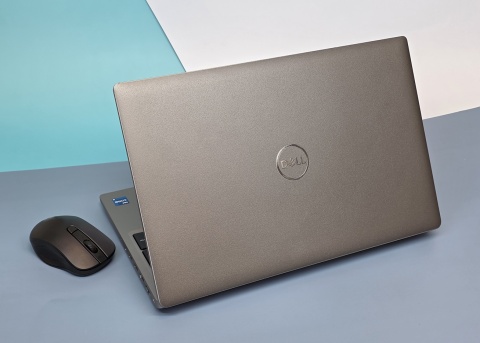 Laptop Dell Latitude 5530 i5 16GB RAM 256GB SSD 15,6" Full HD poleasingowy