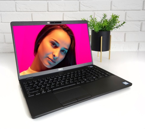 Laptop Dell Latitude 5500 i7 16GB RAM 512GB SSD RX 540X 15" Full HD poleasingowy